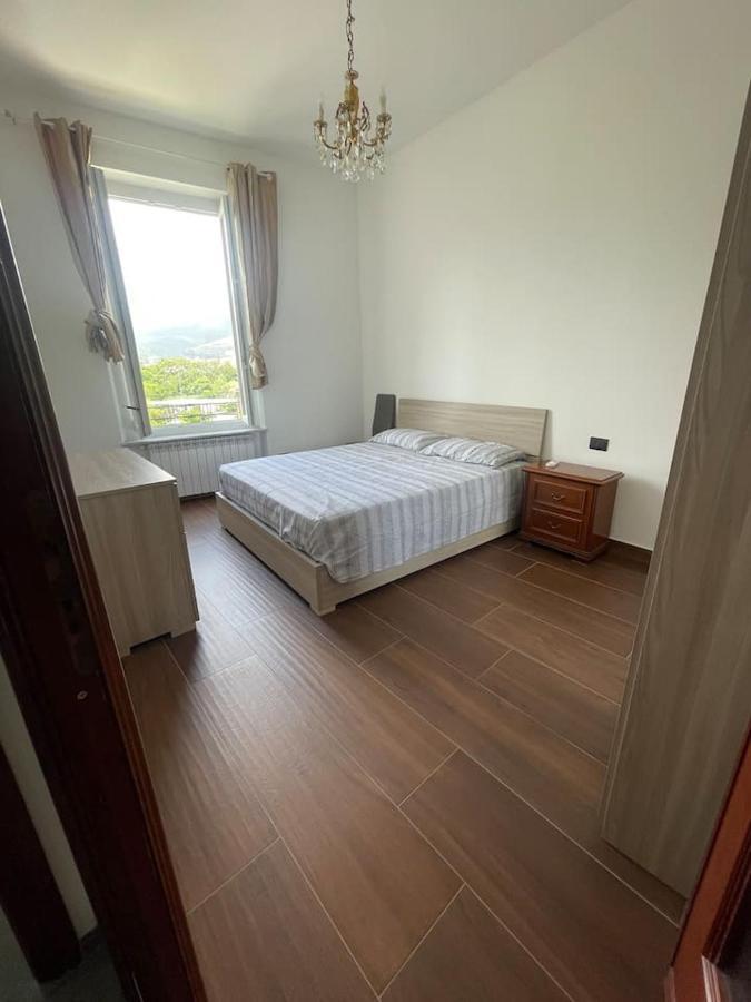 Autumn Apartamento Vado Ligure Exterior foto